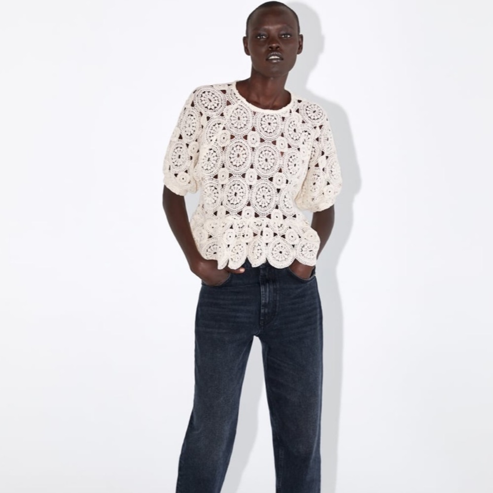 Ruffled knit top